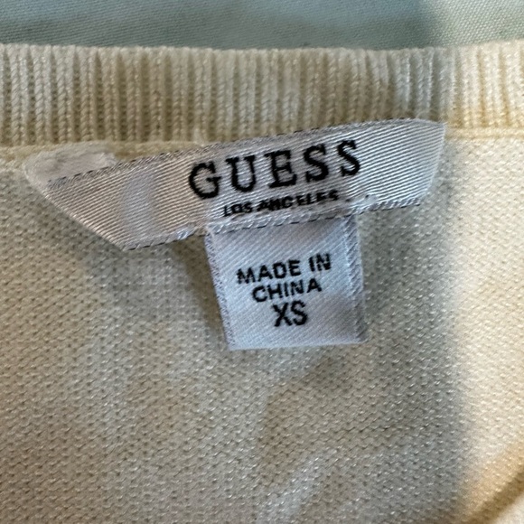 Guess Women’s XS Cold Shoulder. White Faux Pearl Logo Long-Sleeve Top. - Picture 7 of 9